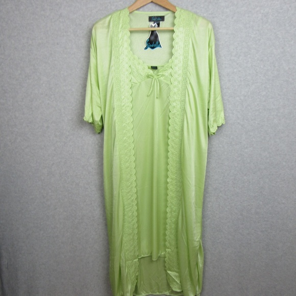 Two Piece Chamise and Robe / Night Gown Set Green - Picture 3 of 6